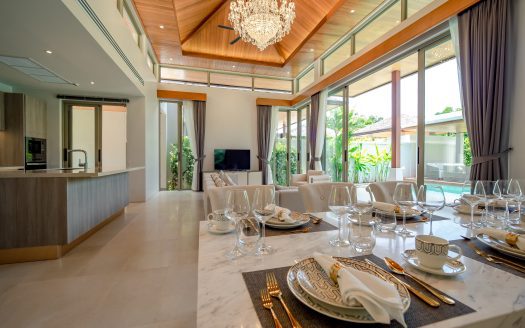 Luxury Balinese-Style Villas in Layan